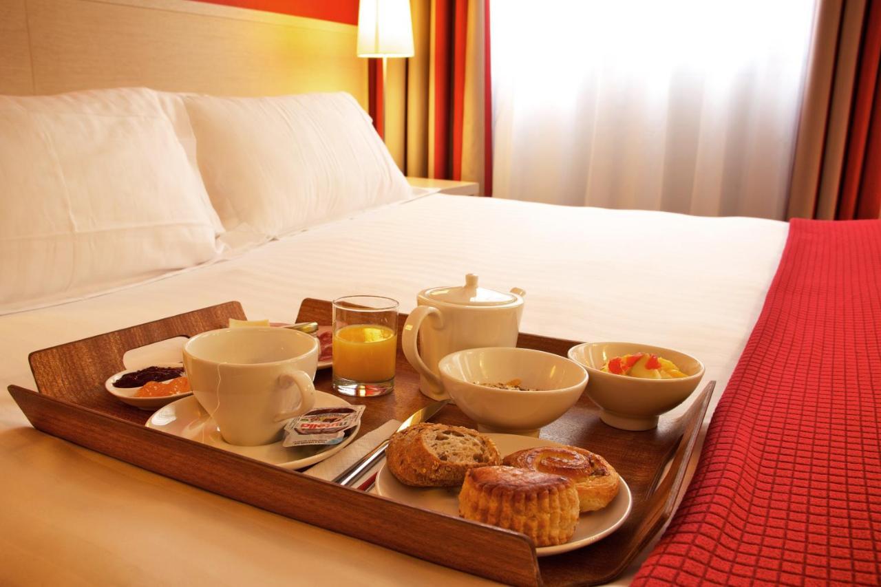 Hotel Le Richemont Париж Экстерьер фото