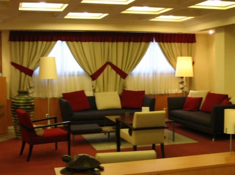 Hotel Le Richemont Париж Экстерьер фото